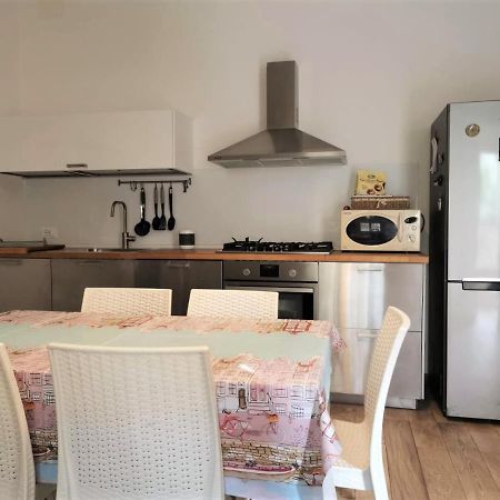 Casa Giulia A 500 Mt Dal Mare Villa Montesilvano Bagian luar foto